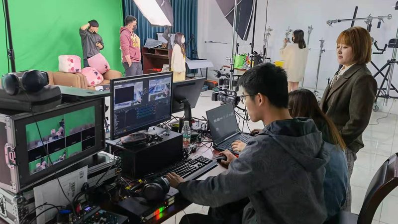 美妆直播代运营服务：揭秘内容生态背后的运营之道